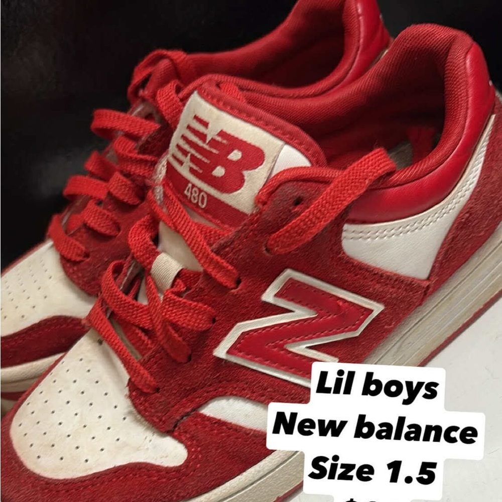New Balance Kids Sneakers in Red and Cream